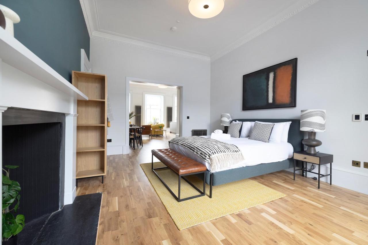 Dragon Suites Luxury Serviced Apartments At Alva Street Эдинбург Экстерьер фото