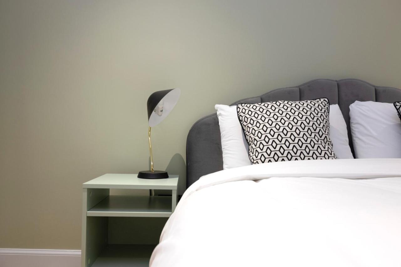 Dragon Suites Luxury Serviced Apartments At Alva Street Эдинбург Экстерьер фото
