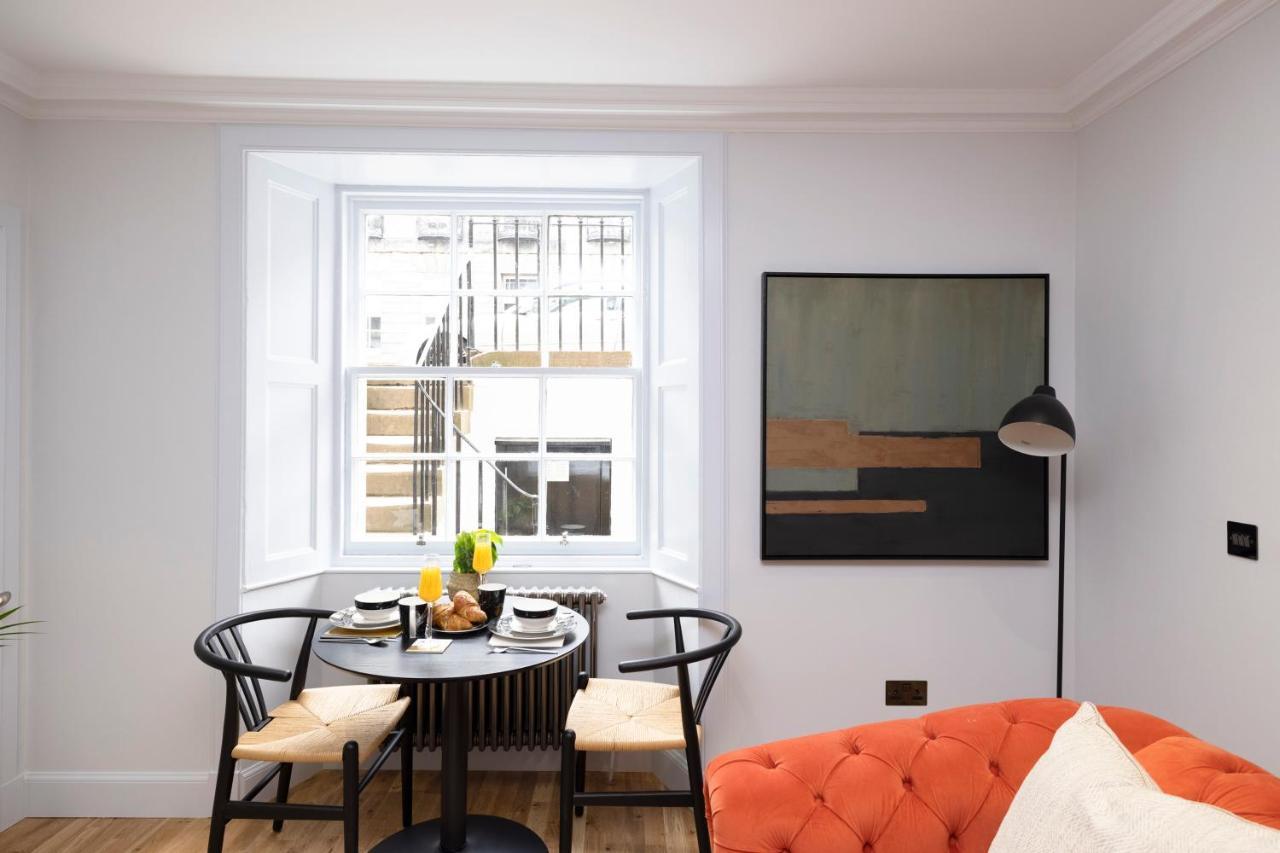 Dragon Suites Luxury Serviced Apartments At Alva Street Эдинбург Экстерьер фото